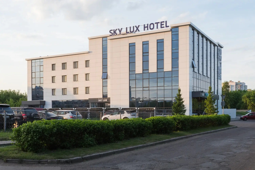 Отель Sky Lux Hotel&Spa